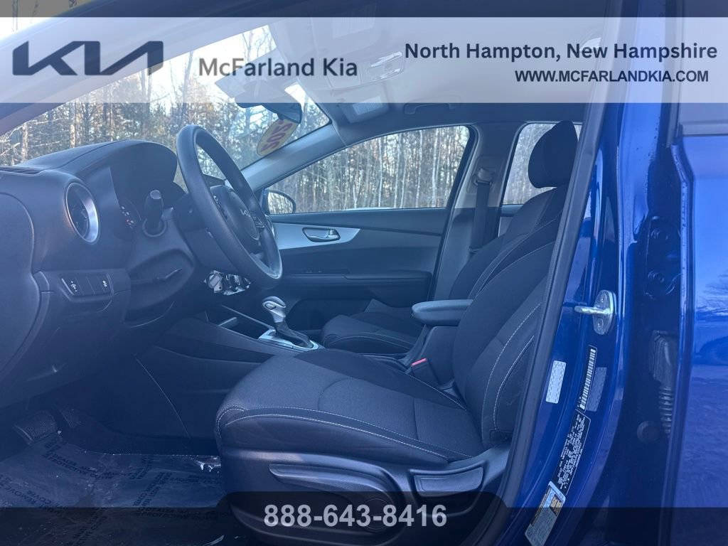 Used 2023 Kia Forte LXS image 11
