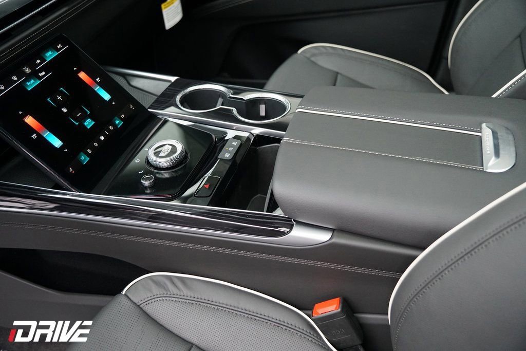 Used 2026 Cadillac Escalade Sport w/ Touring Package image 29