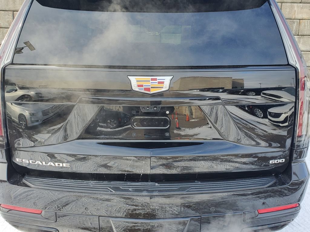 Certified 2025 Cadillac Escalade Sport image 15