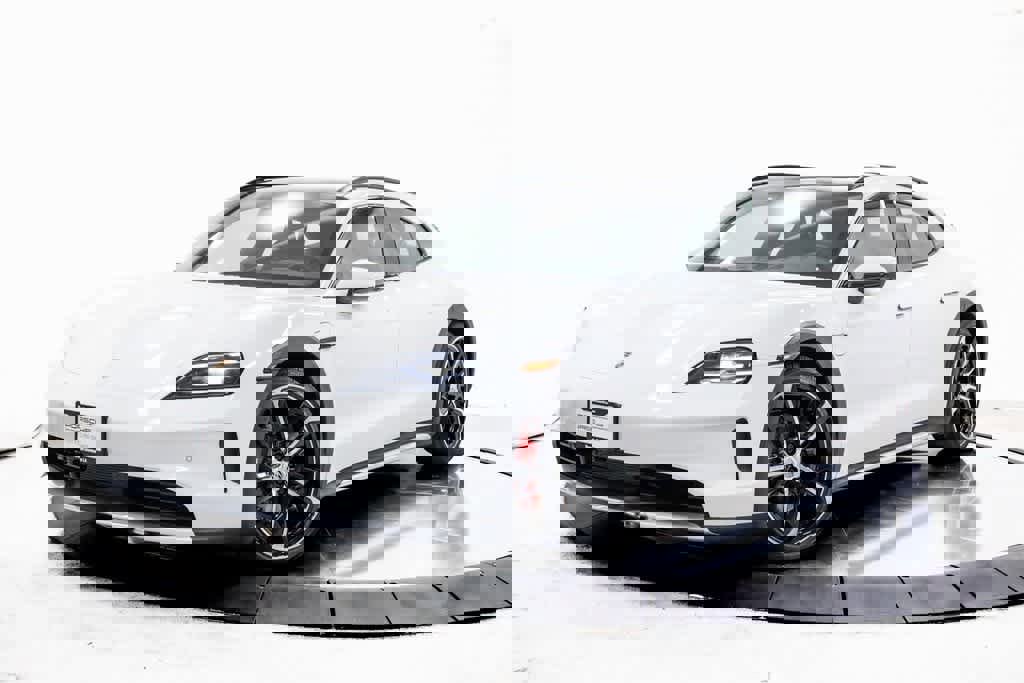 Certified 2025 Porsche Taycan 4S video 1