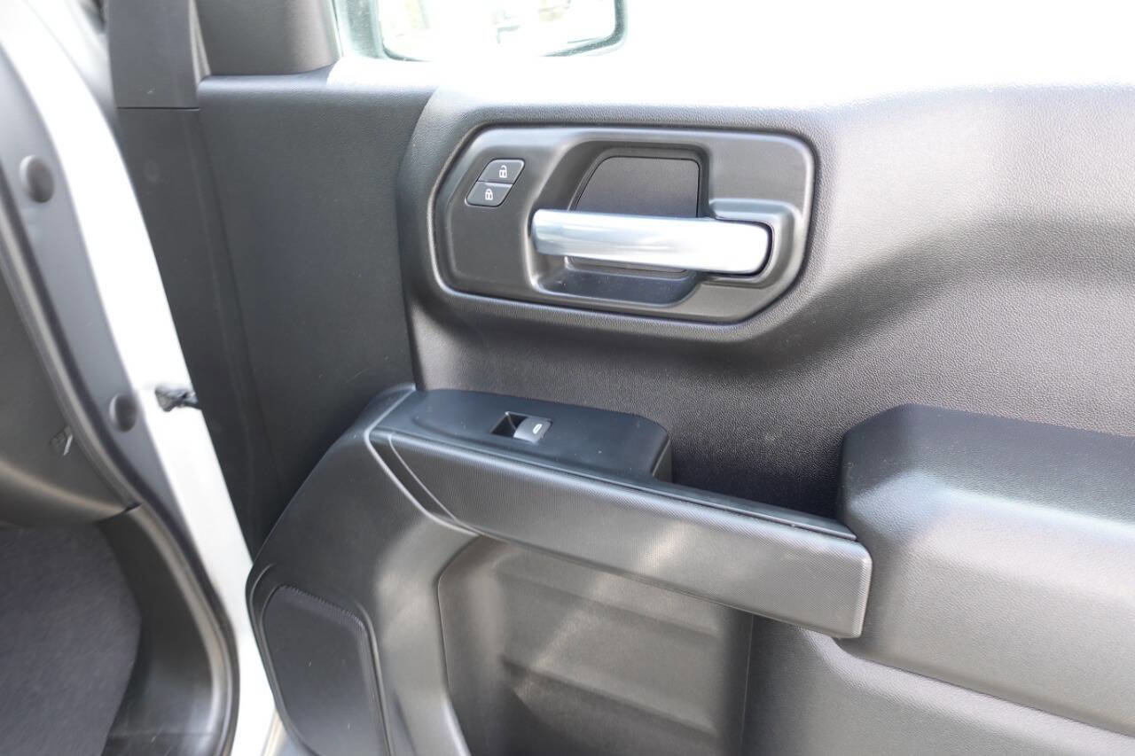 Used 2023 GMC Sierra 1500 Pro w/ Graphite Edition AWD/4WD image 33