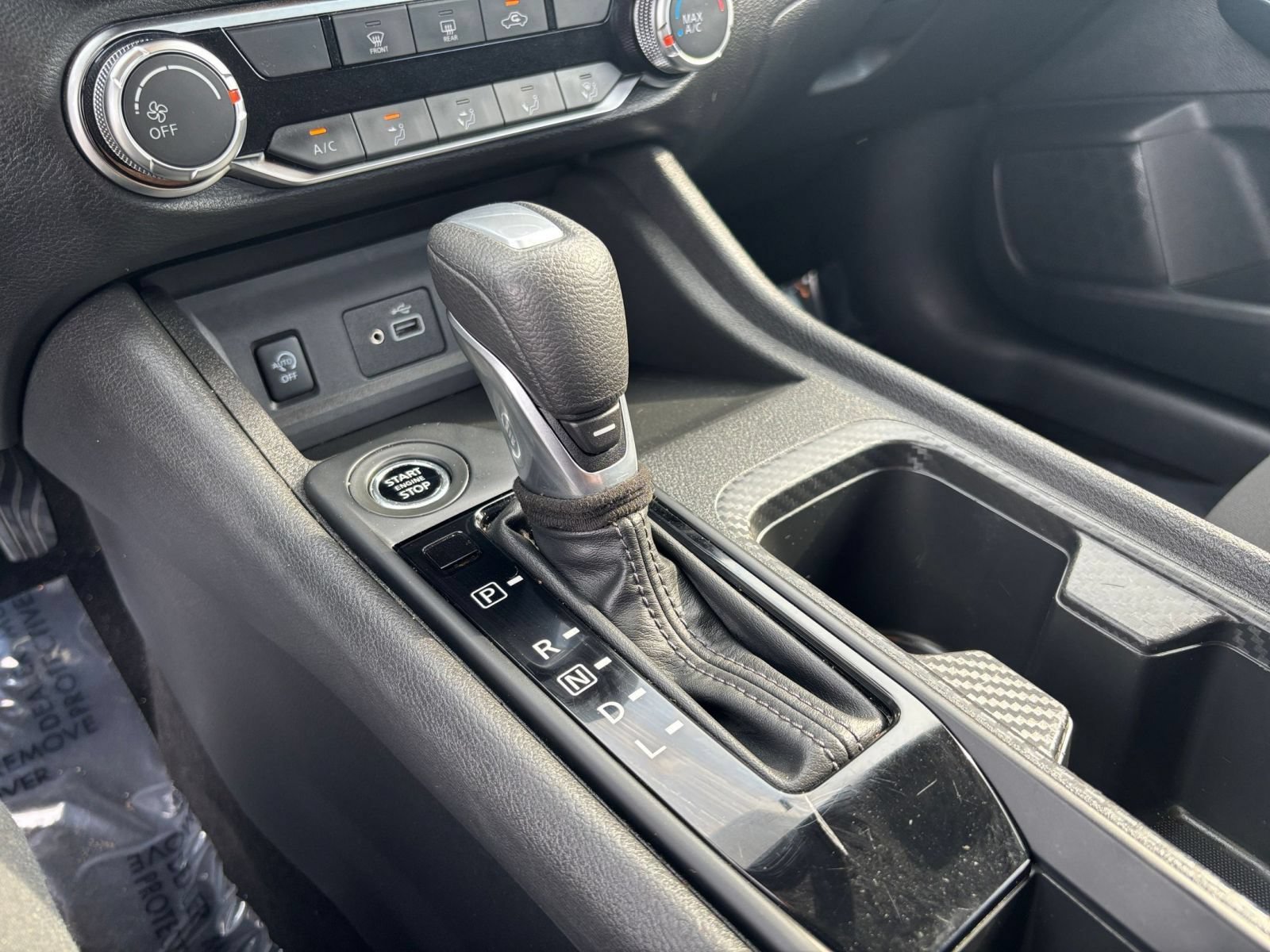 Used 2025 Nissan Sentra S FWD image 32