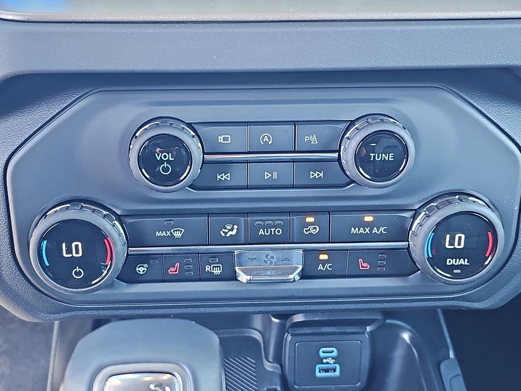 New 2025 Ford Bronco Outer Banks image 20