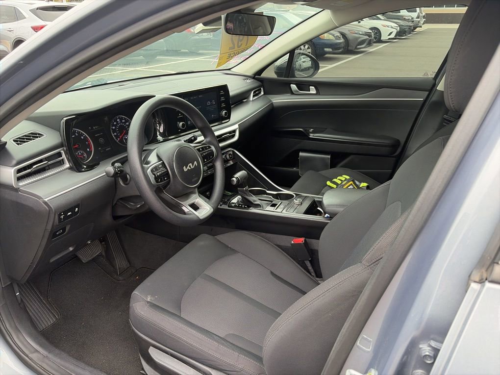 Used 2022 Kia K5 LXS image 6