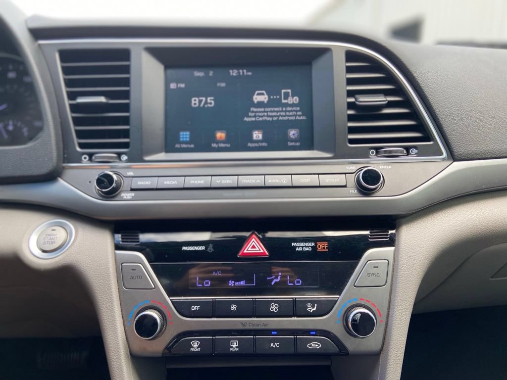 Used 2012 Hyundai Sonata Limited w/ Navigation Pkg FWD image 28