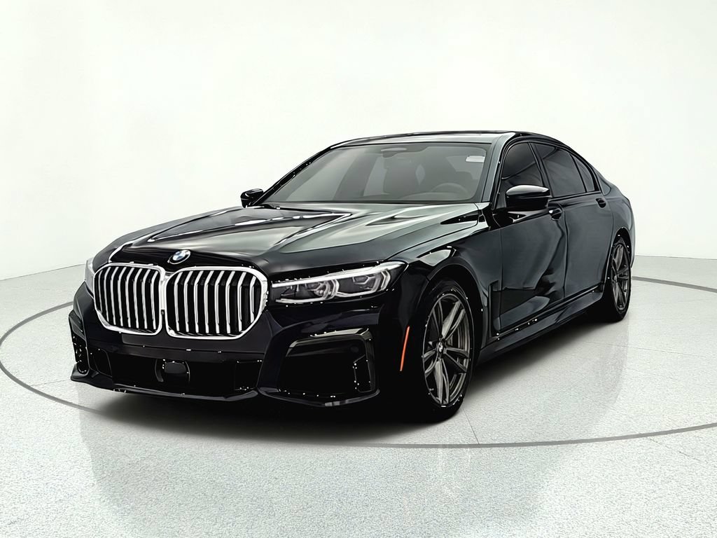 Used 2020 BMW 750i xDrive w/ Executive Package AWD/4WD image 2