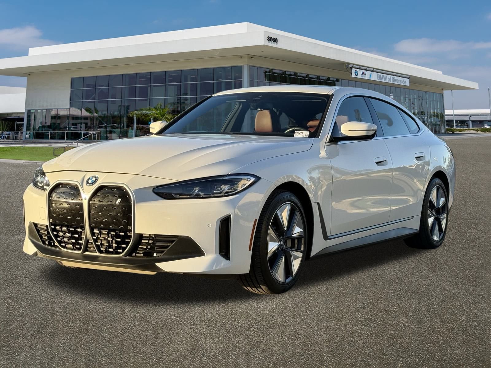 Certified 2023 BMW i4 eDrive35 w/ Premium Package image 5