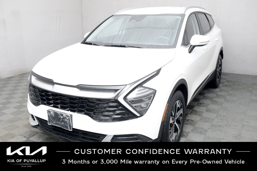 Certified 2025 Kia Sportage EX image 1