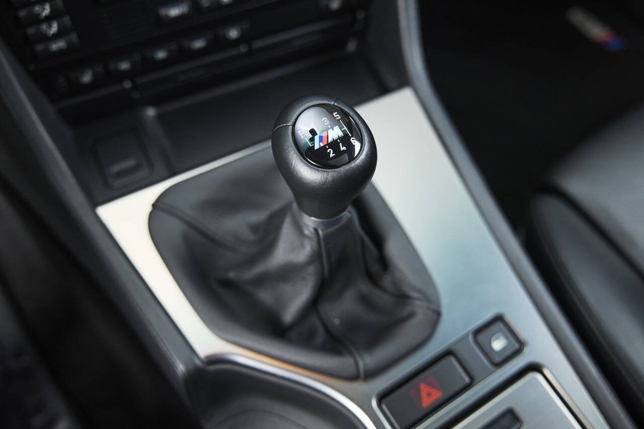 Used 2003 BMW M5 RWD image 61