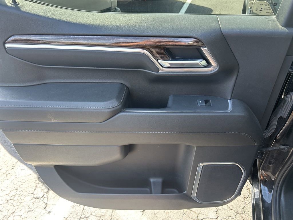 Used 2024 GMC Sierra 1500 SLE AWD/4WD image 32