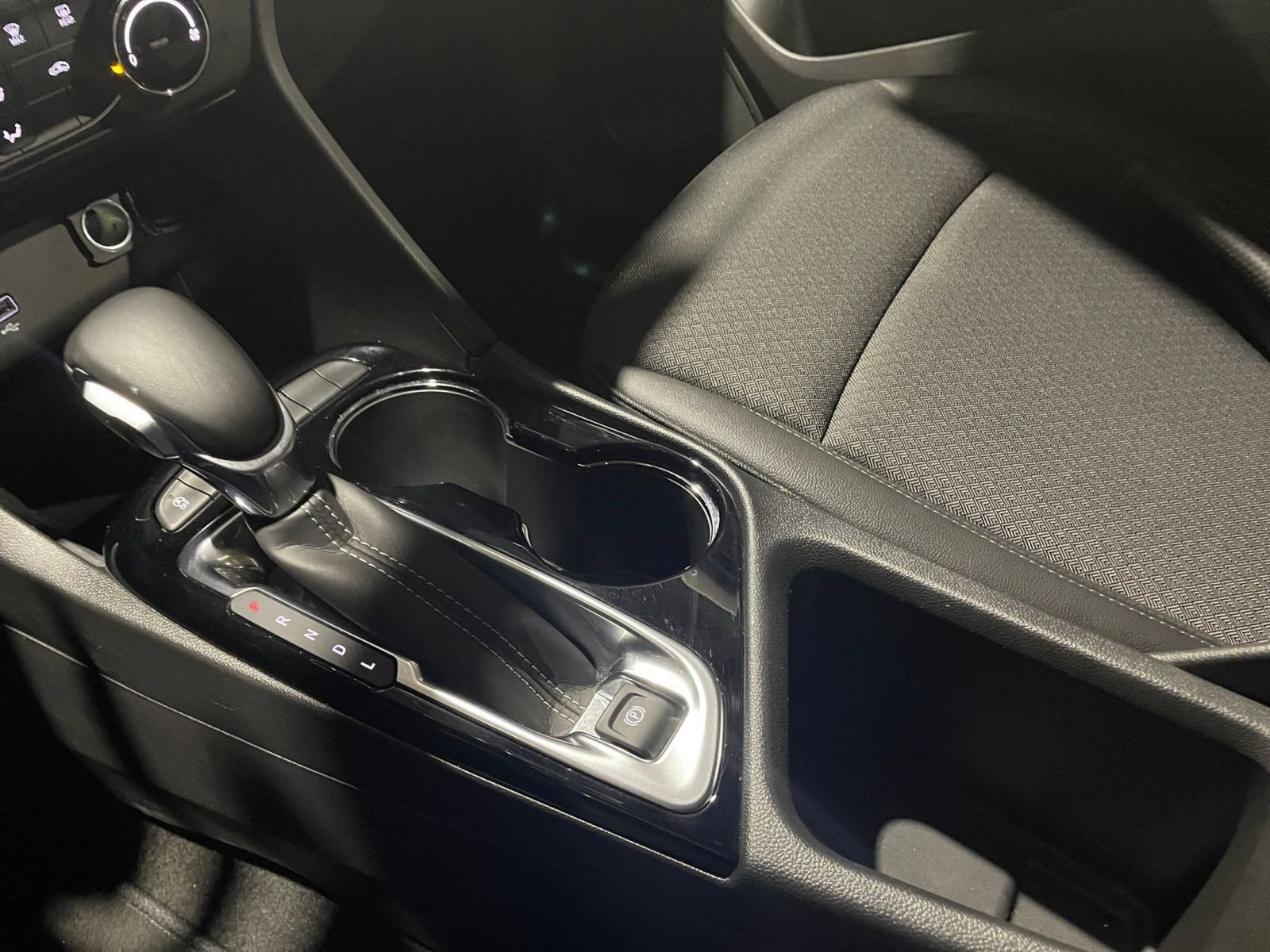 Used 2025 Buick Encore GX Preferred image 39