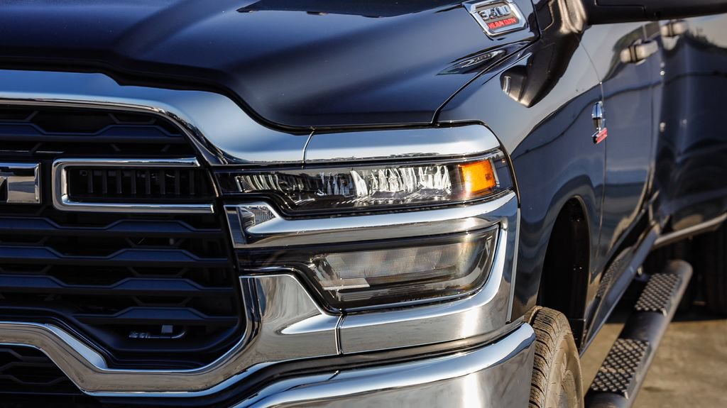New 2026 RAM 3500 Tradesman AWD/4WD image 5