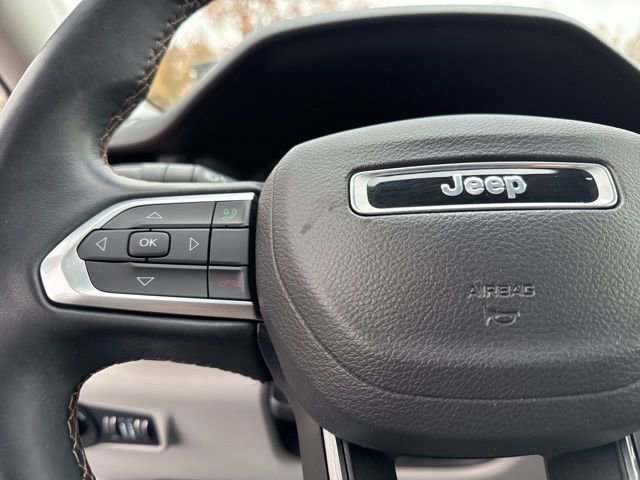 Used 2022 Jeep Compass Limited image 35