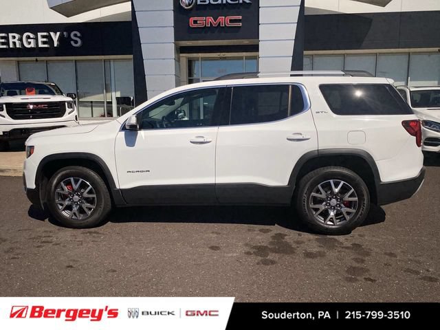 Used 2023 GMC Acadia SLT w/ Preferred Package FWD image 12