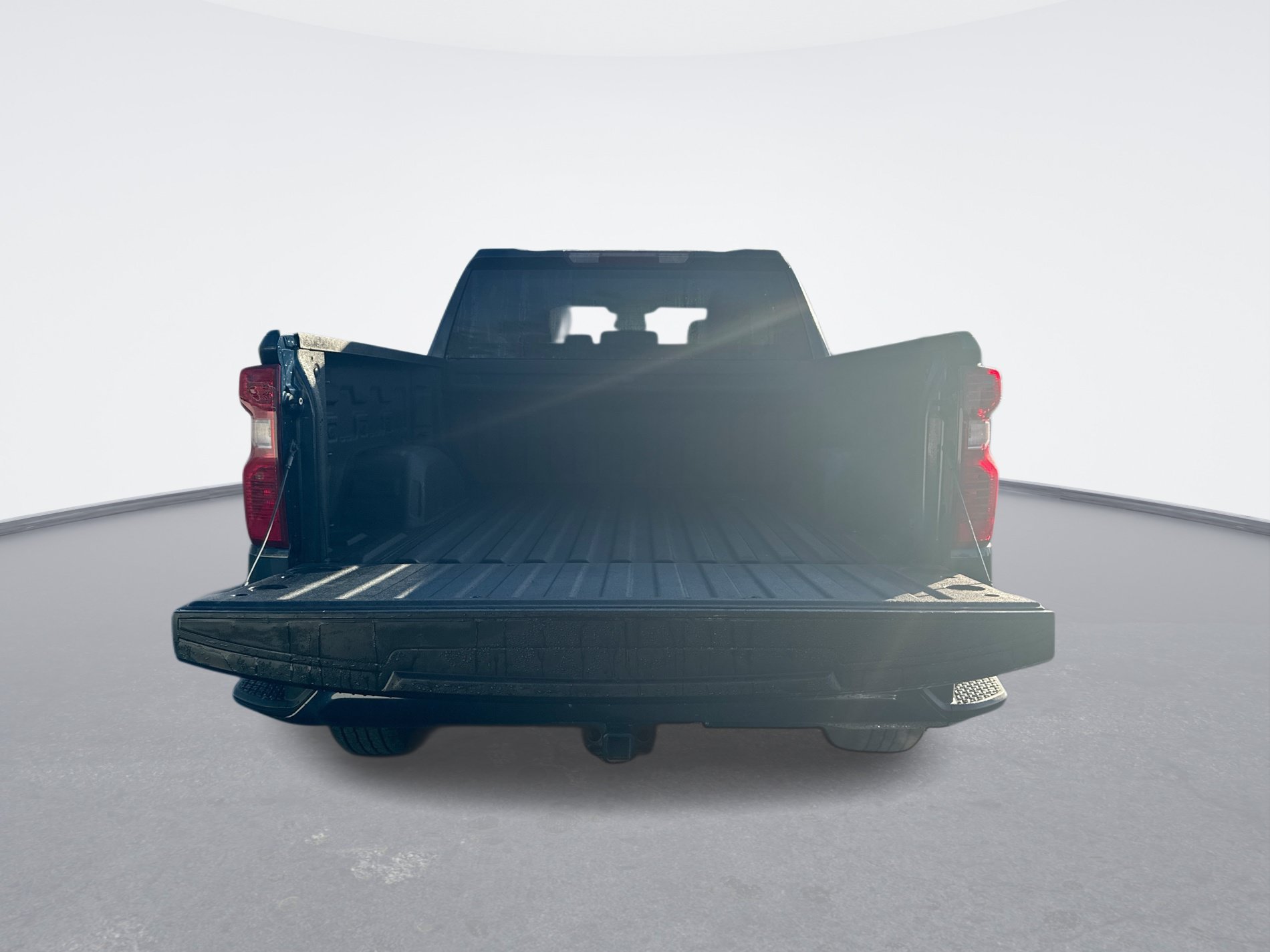 Used 2023 Chevrolet Silverado 1500 Custom RWD image 13