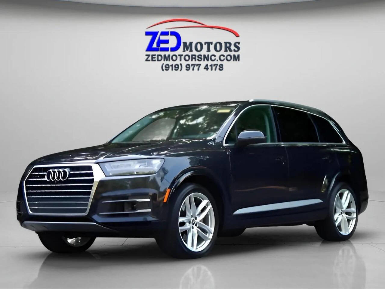 Used 2017 Audi Q7 3.0T Prestige image 1