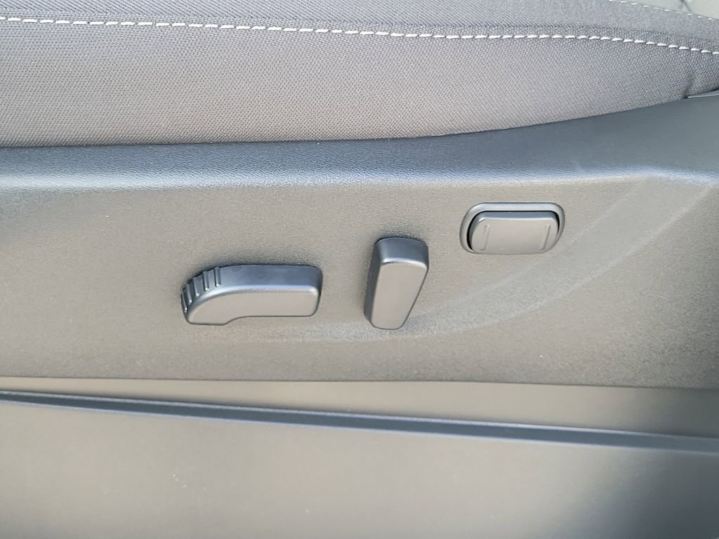 New 2026 Nissan Frontier SV w/ SV Convenience Package RWD image 29