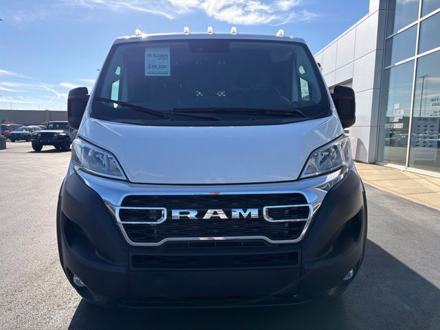 Used 2025 RAM ProMaster 2500 w/ U-Haul Equipment Group FWD image 2