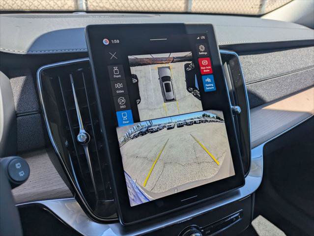 New 2026 Volvo XC90 T8 Plus AWD/4WD image 9