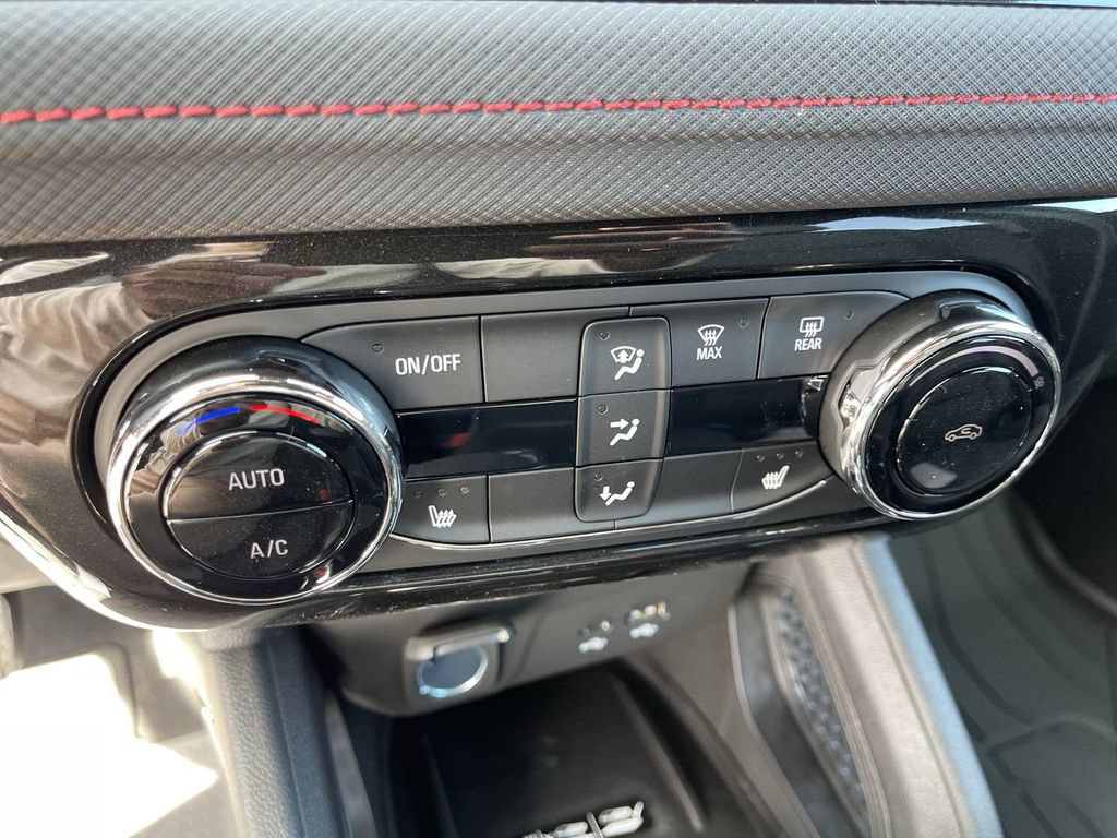 New 2026 Chevrolet TrailBlazer RS w/ Convenience Package FWD image 18