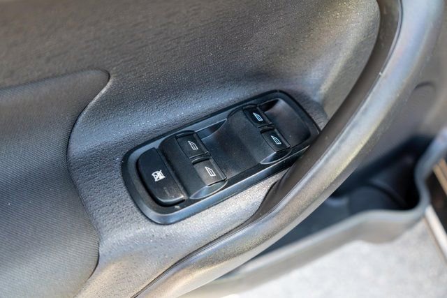 Used 2018 Ford Fiesta SE image 17