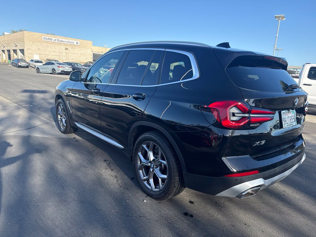 Used 2023 BMW X3 sDrive30i w/ Convenience Package RWD image 3