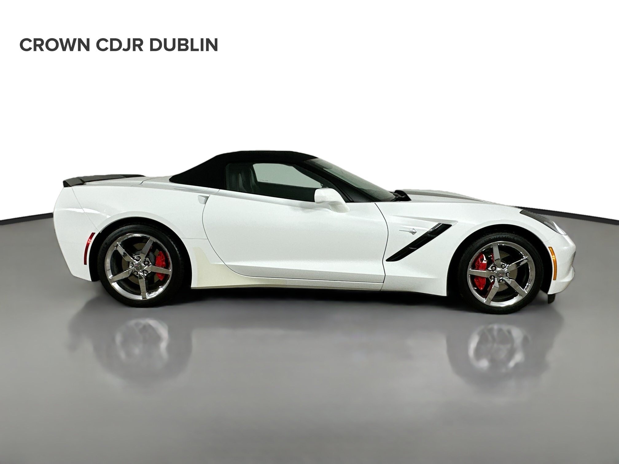 Used 2014 Chevrolet Corvette Stingray Convertible w/ 2LT Preferred Equipment Group RWD image 4