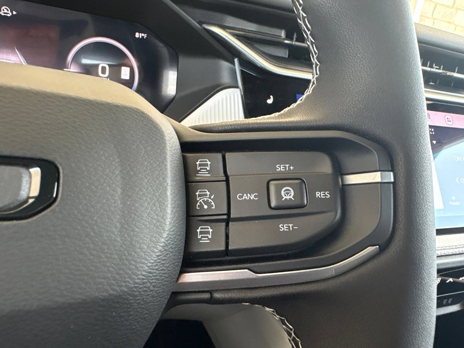 New 2026 Jeep Cherokee Overland AWD/4WD image 31