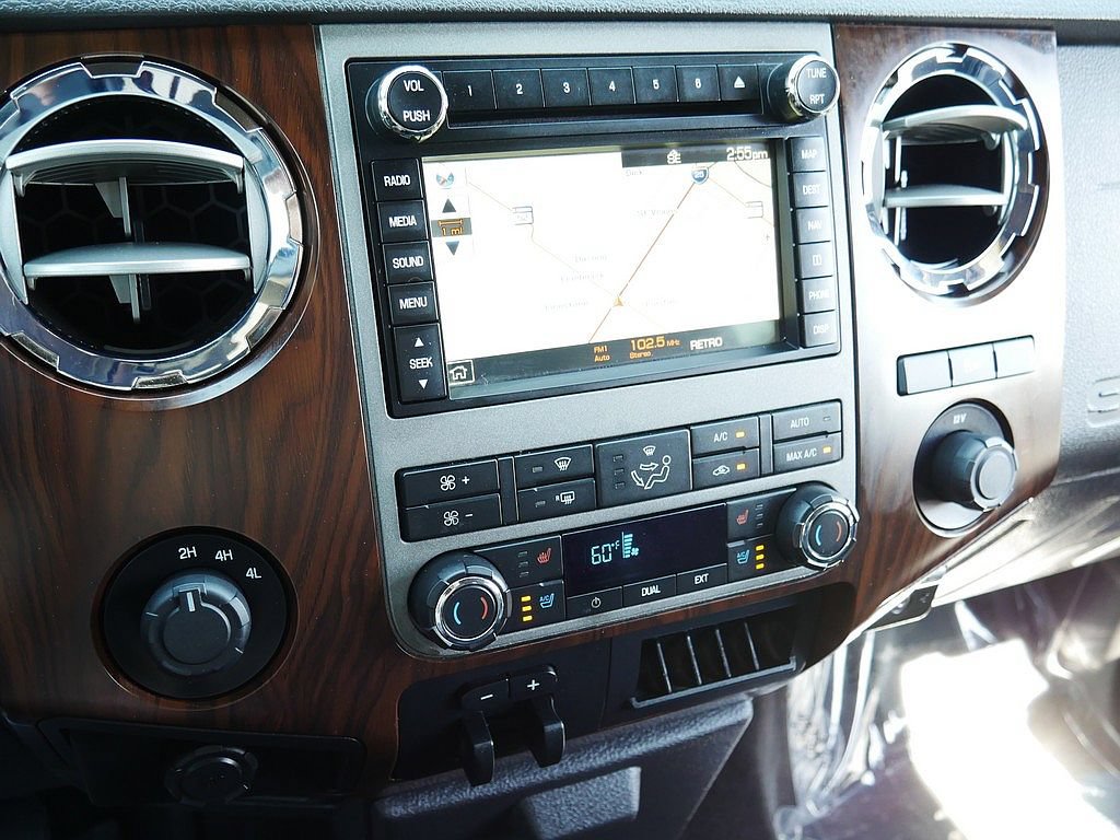 Used 2012 Ford F350 Lariat w/ Lariat Ultimate Pkg AWD/4WD image 35