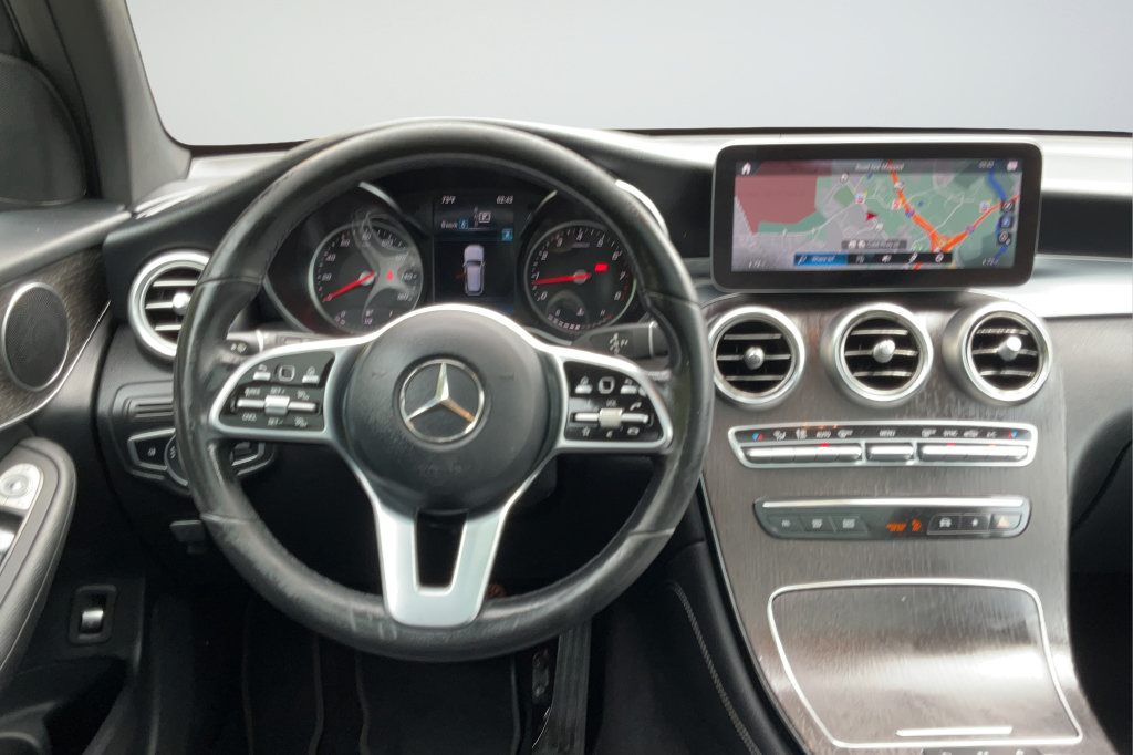 Used 2020 Mercedes-Benz GLC 300 4MATIC w/ Parking Assistance Package image 12