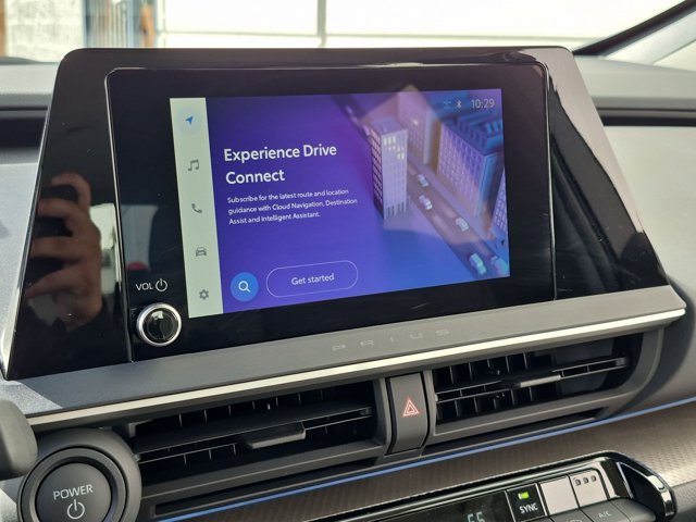 Certified 2027 Toyota Prius XLE FWD image 12