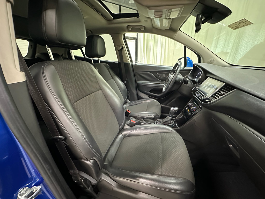 Used 2018 Buick Encore Sport Touring image 29