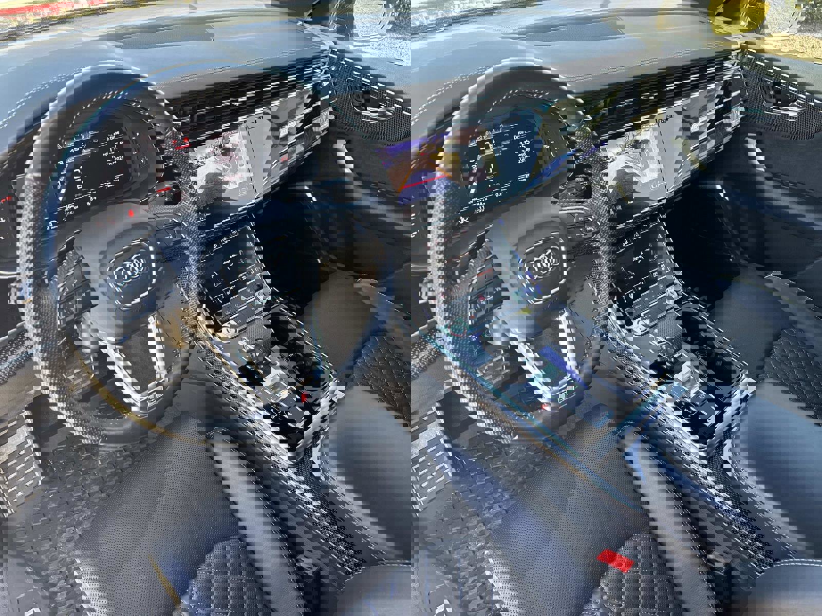 Used 2020 Audi SQ8 Premium Plus w/ Driver Assistance Package image 23