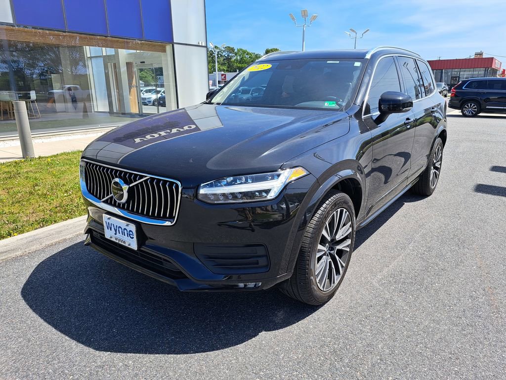 Used 2022 Volvo XC90 T6 Momentum w/ Climate Package image 2