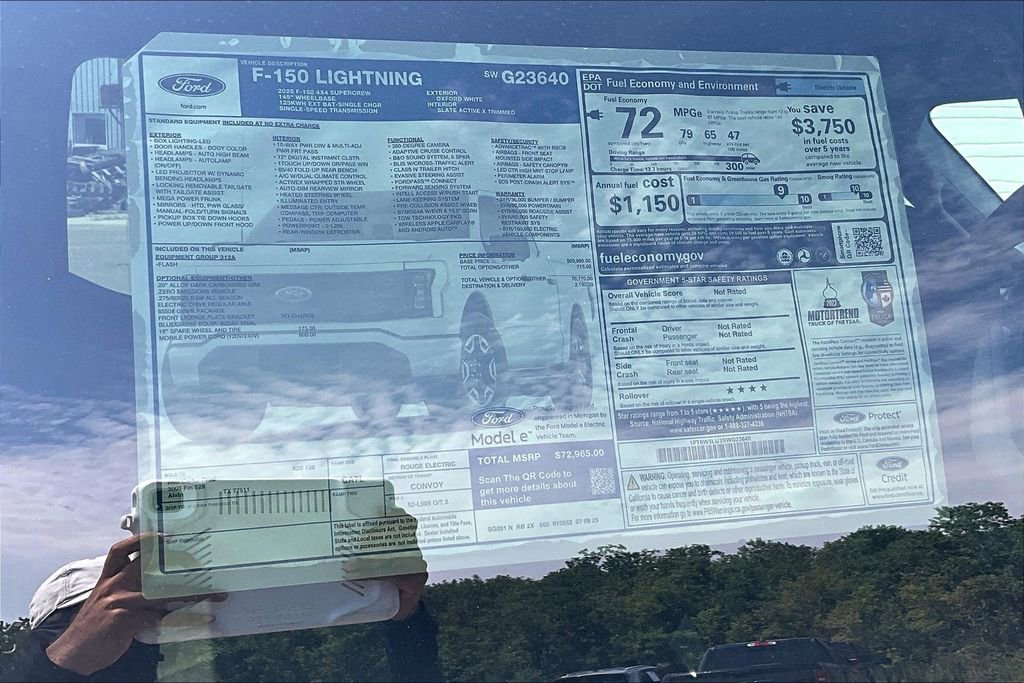 New 2025 Ford F150 Lightning Flash image 21