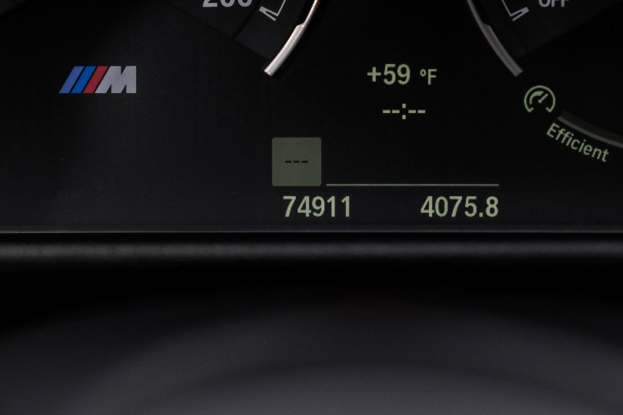 Used 2015 BMW M4 Coupe w/ Executive Package image 21