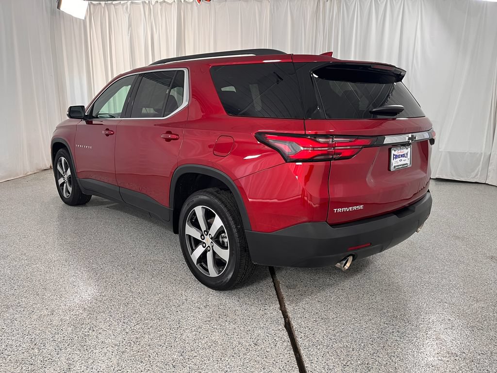 Used 2023 Chevrolet Traverse LT w/ LT Premium Package AWD/4WD image 10