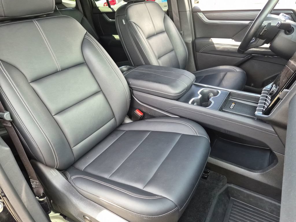 Used 2025 GMC Acadia Elevation w/ Elevation Premium Package AWD/4WD image 33