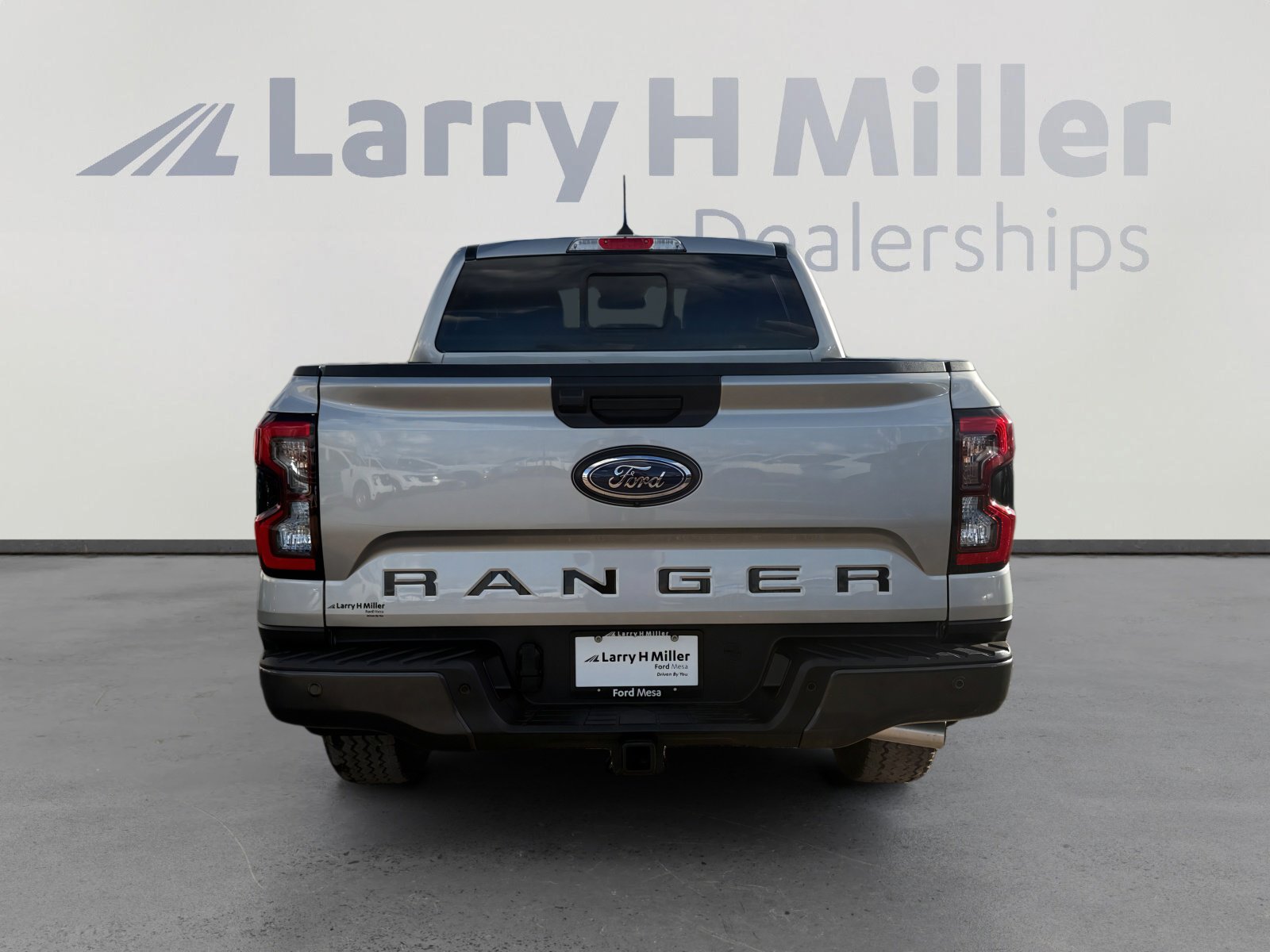 Used 2024 Ford Ranger Lariat w/ FX4 Off-Road Package image 4
