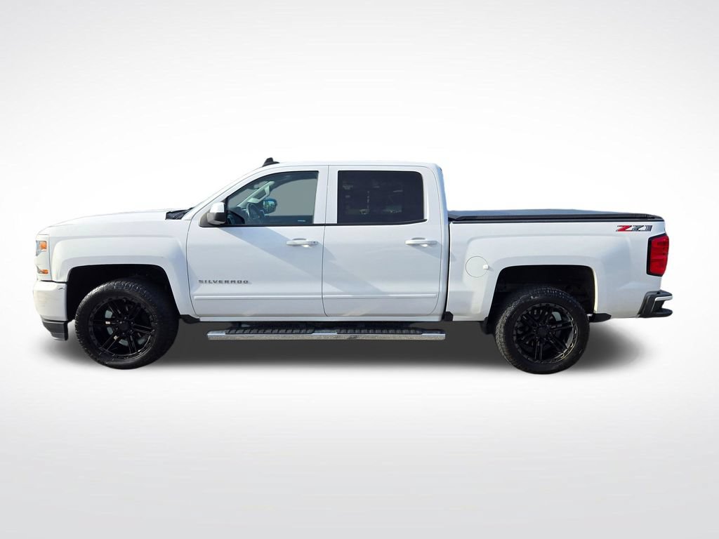 Used 2018 Chevrolet Silverado 1500 LT w/ All Star Edition AWD/4WD image 8