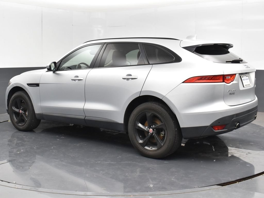Used 2019 Jaguar F-PACE Premium AWD/4WD image 17