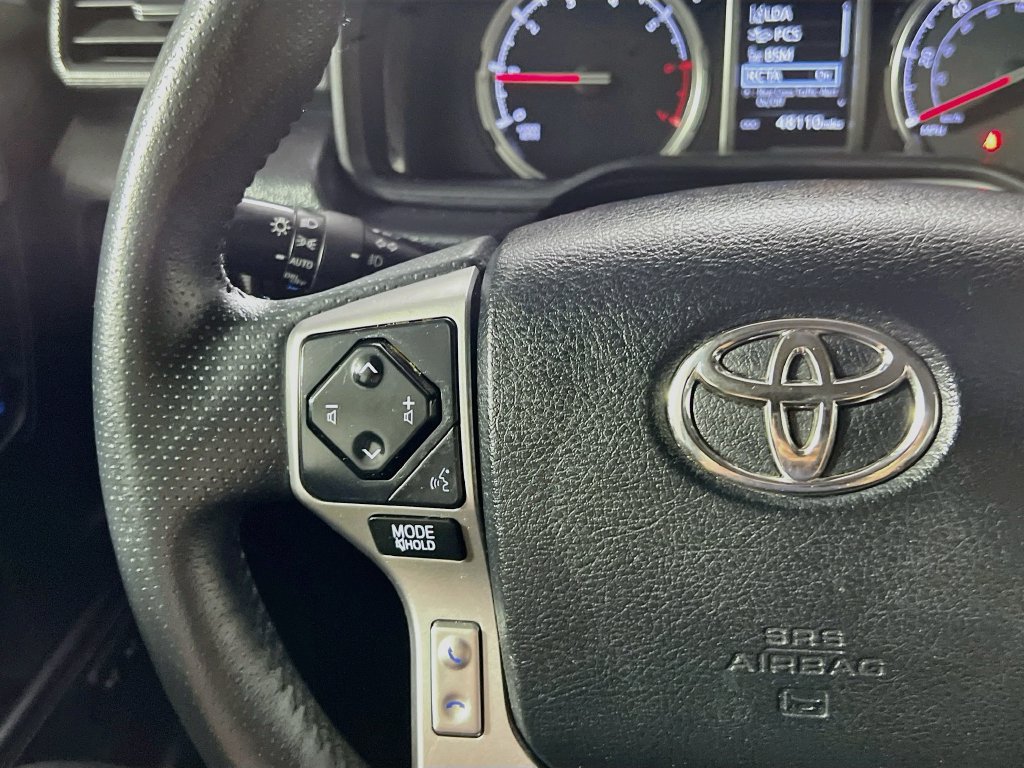 Used 2022 Toyota 4Runner Limited AWD/4WD image 16