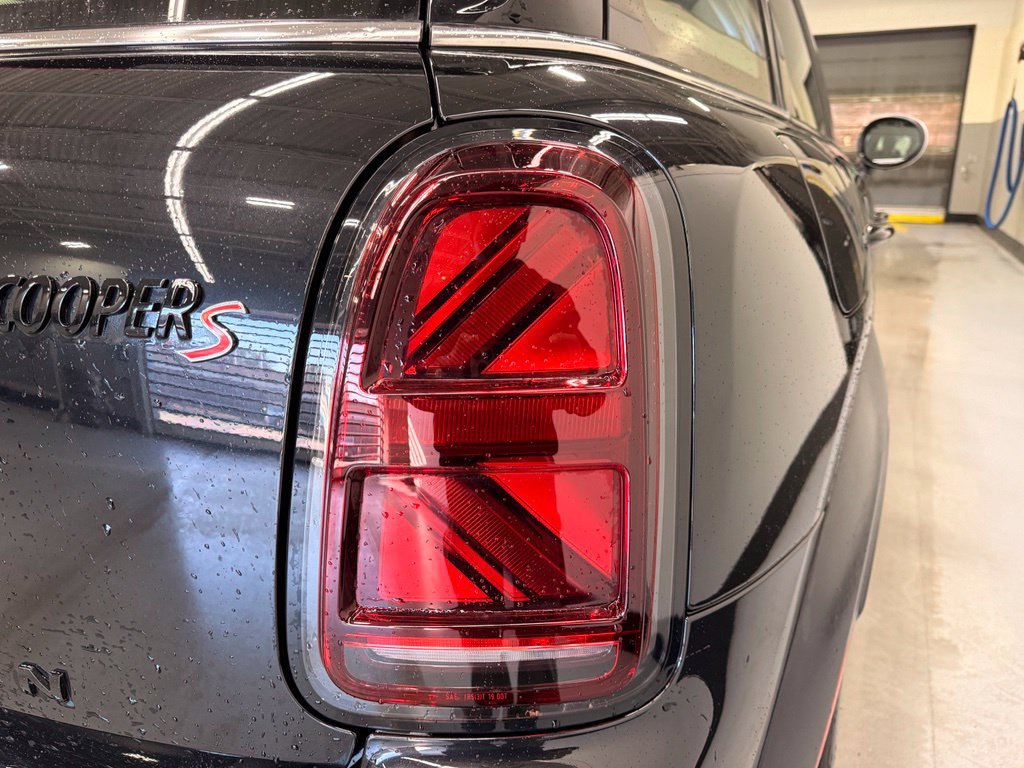 Used 2024 MINI Cooper Countryman S AWD/4WD image 5