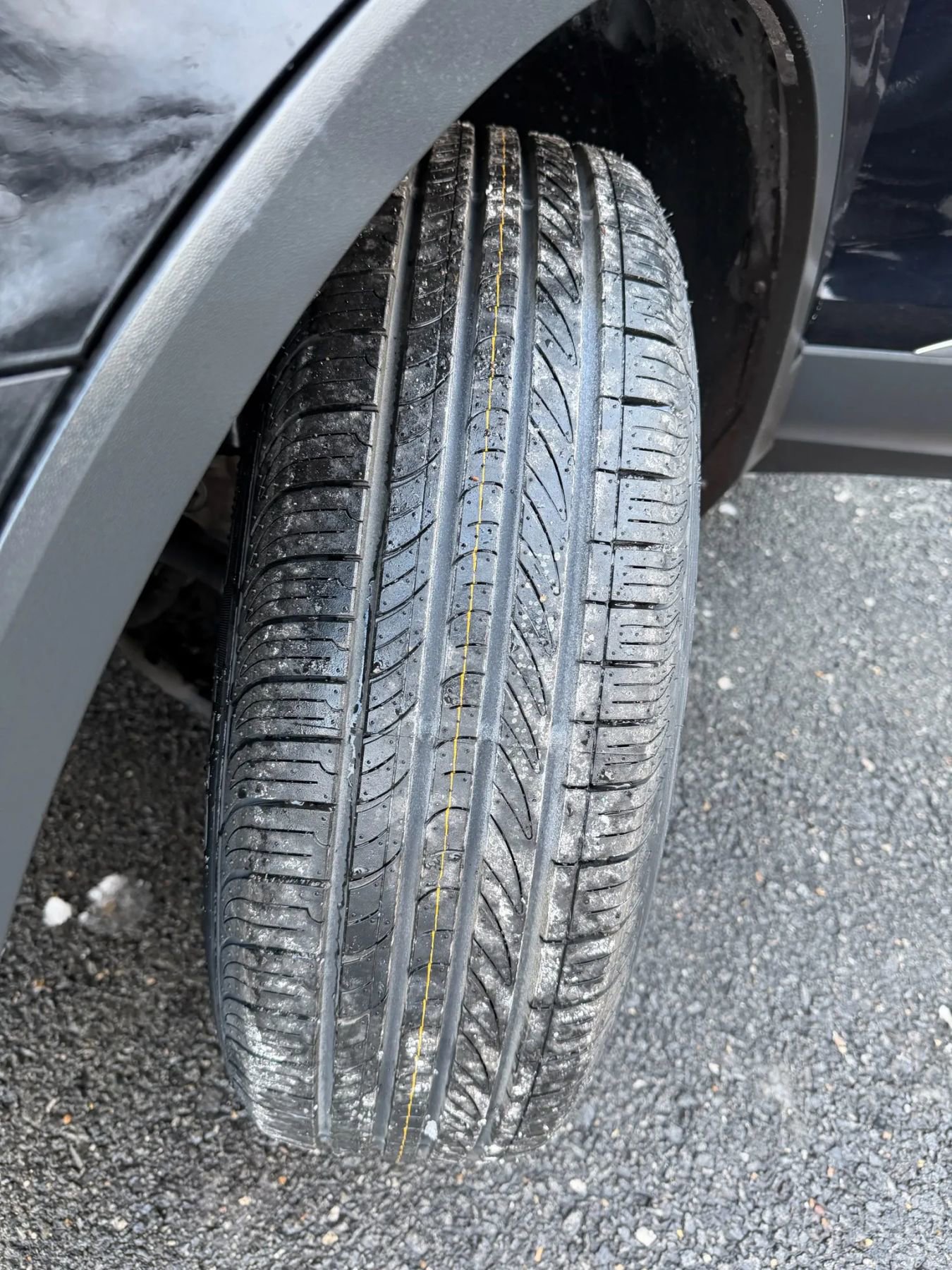 Used 2020 Volkswagen Tiguan S image 33