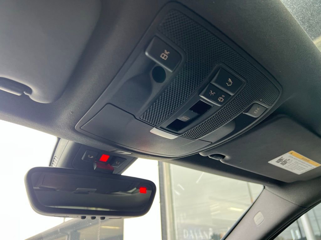 Used 2019 Mercedes-Benz GLA 250 4MATIC image 41