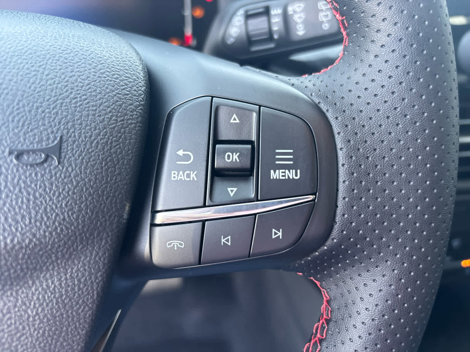 New 2026 Ford Escape ST-Line image 18