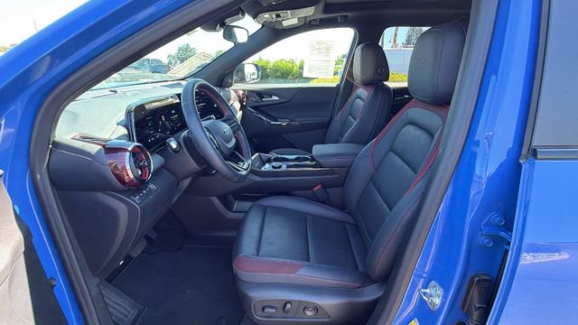 Used 2025 Chevrolet Equinox RS w/ Convenience Package III AWD/4WD image 32