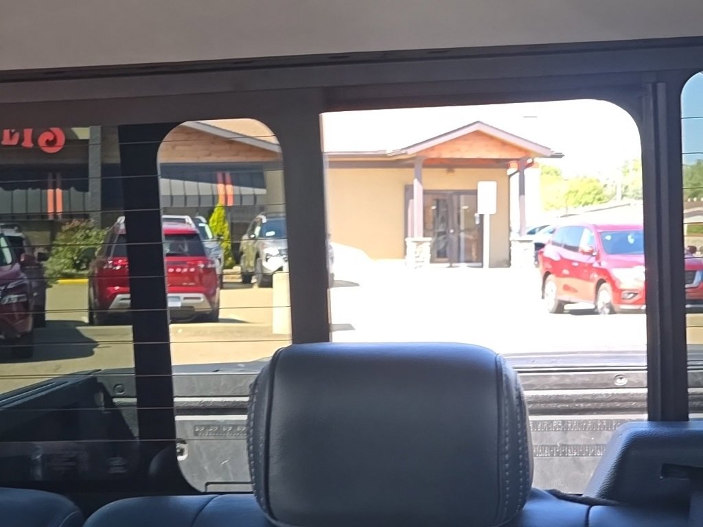 Used 2022 Ford F150 Limited image 37