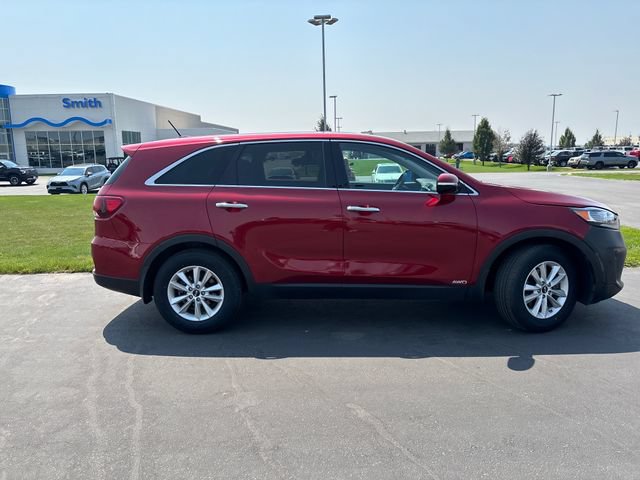 Used 2020 Kia Sorento LX AWD/4WD image 3
