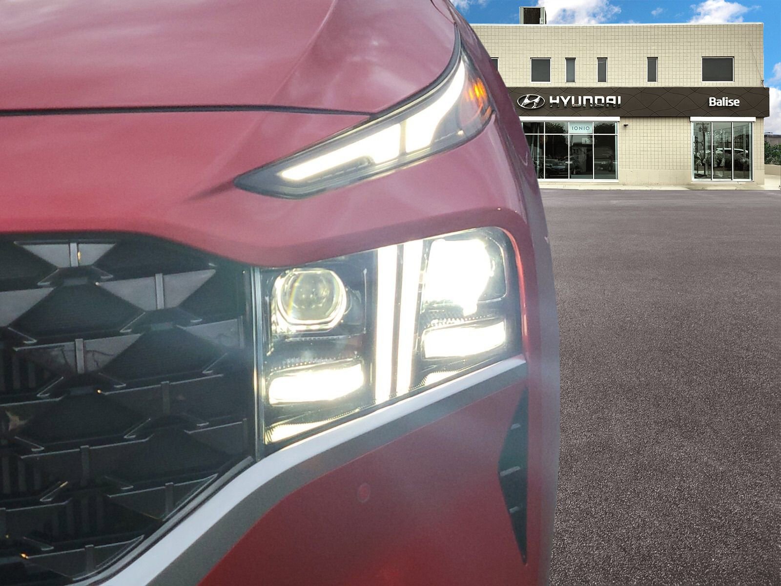 Certified 2022 Hyundai Santa Fe Calligraphy image 9